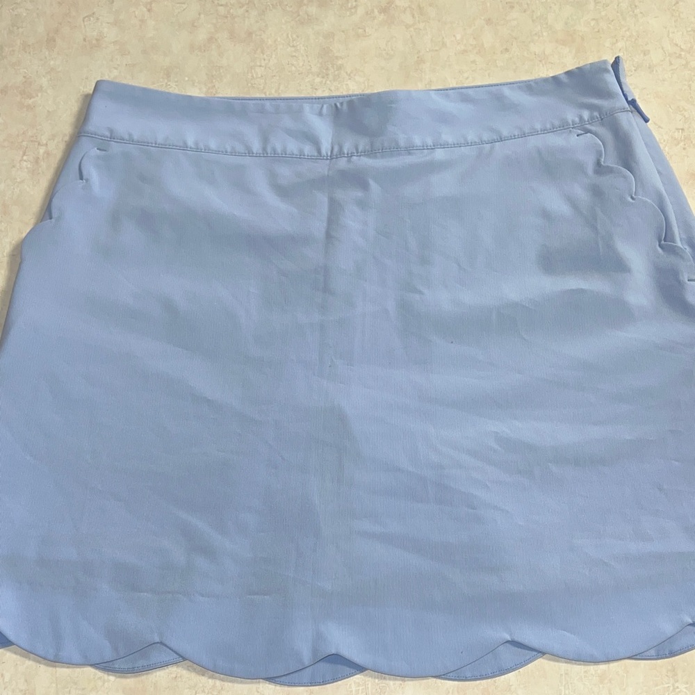 Stylish Blue NWT Vineyard Vines Scalloped Hem Skort